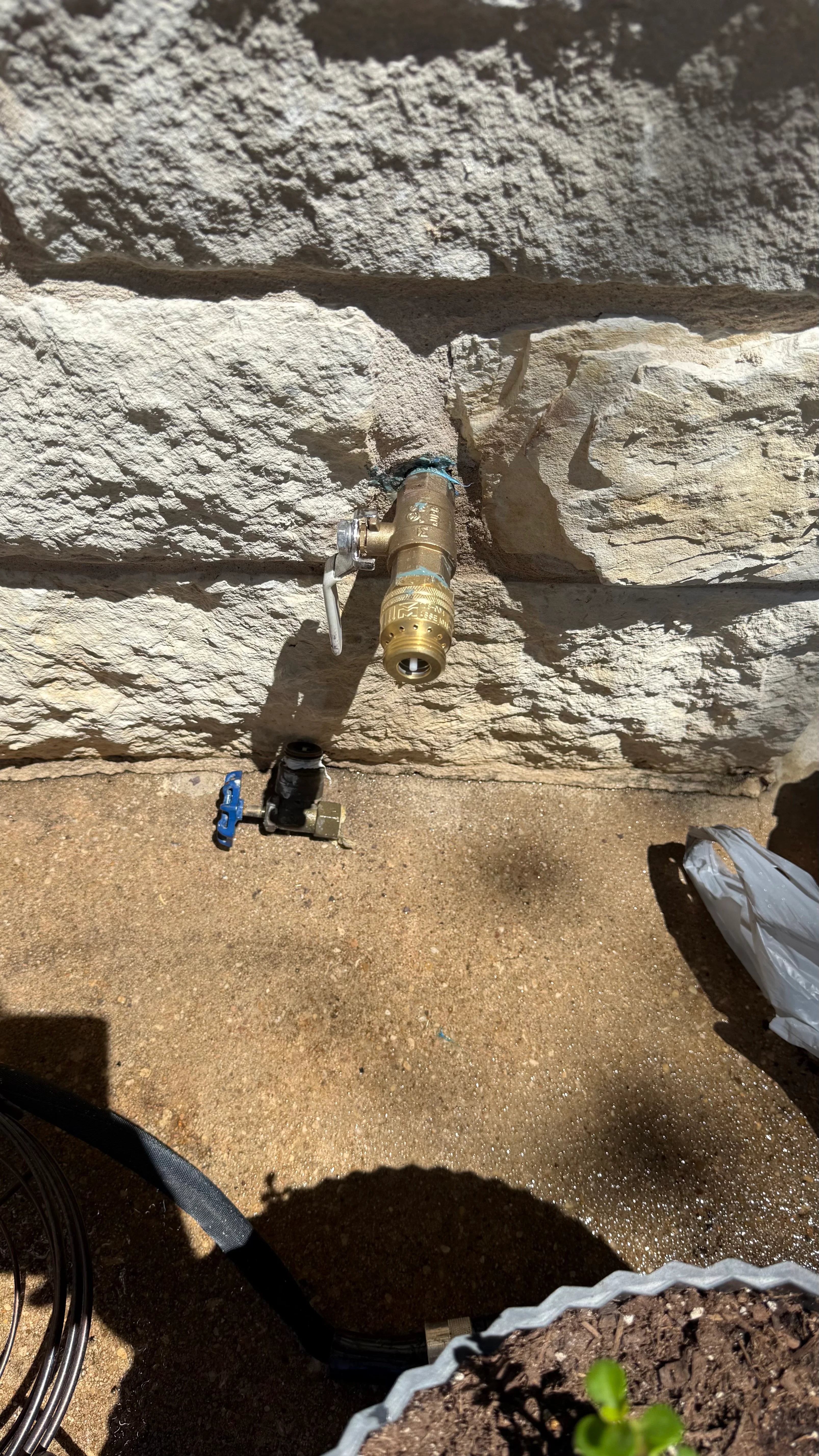 Detecting Gas Leaks: Essential Safety Tips